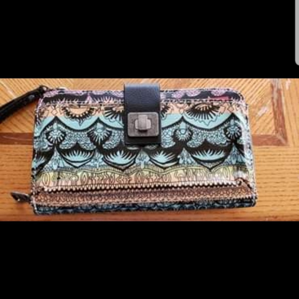 Sakroots Rainbow Sherbet Wallet